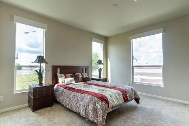 Santa fe ii 28563b bedroom home features