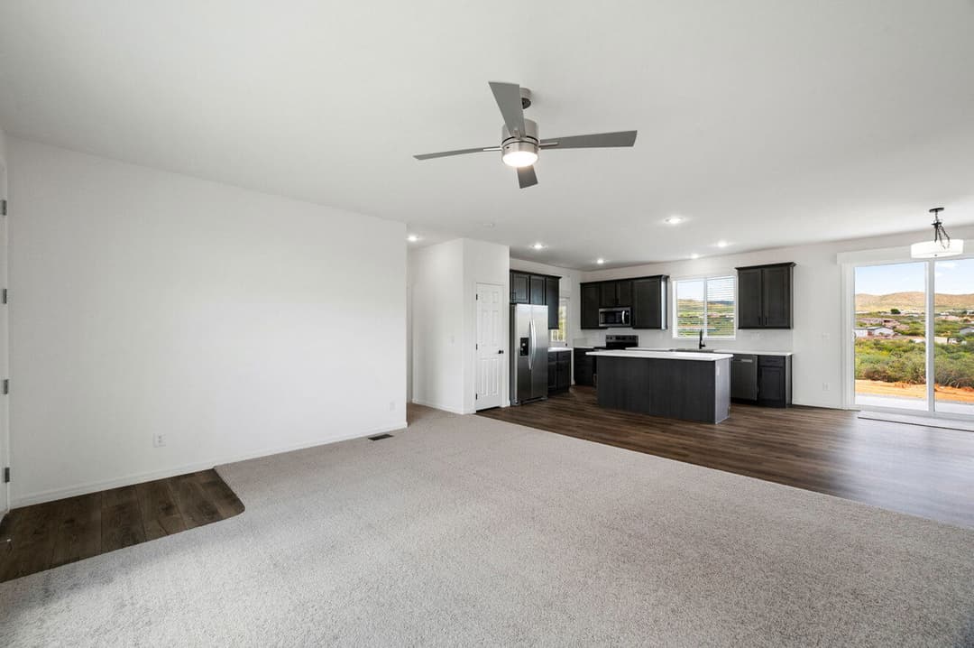 Limited series 28523a interior home features